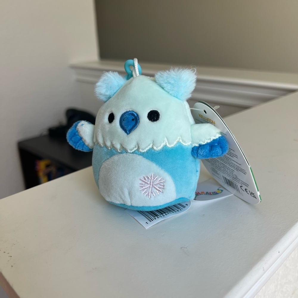 New Duane the Griffin Squishmallows clip